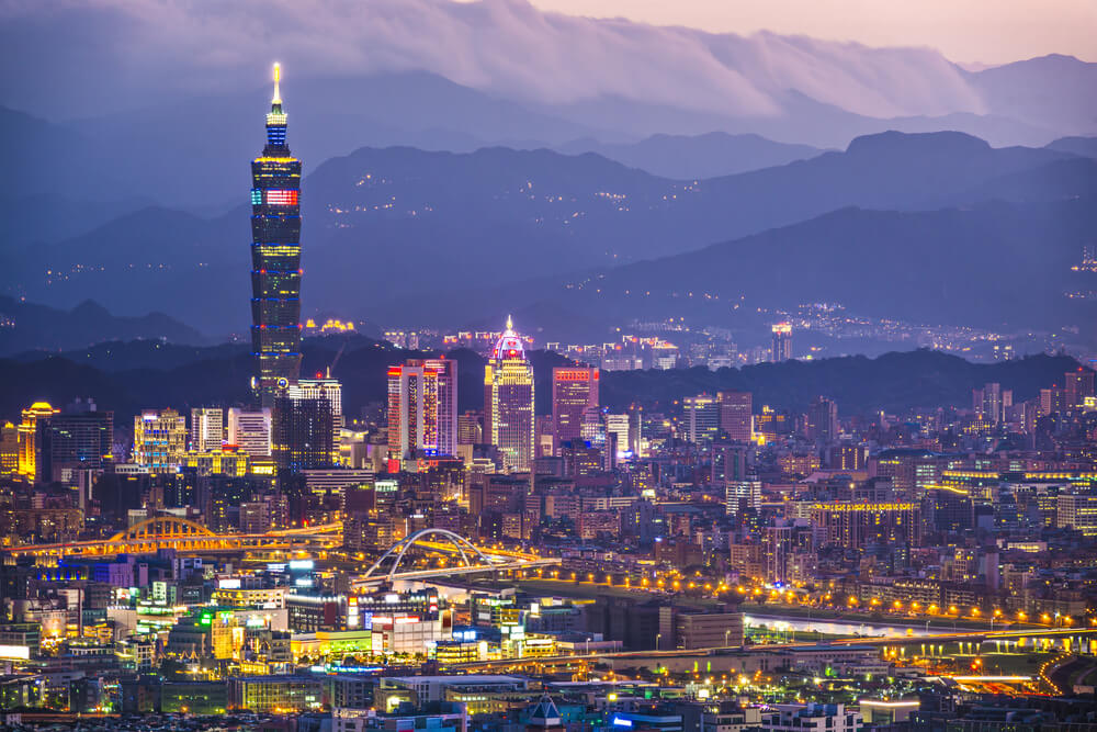 Taipei, Taiwan city skyline.